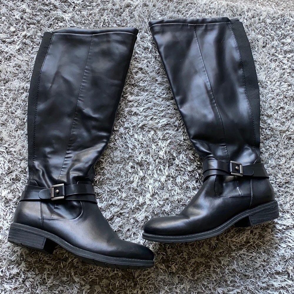 Baretraps Black Yvonna Riding Boots